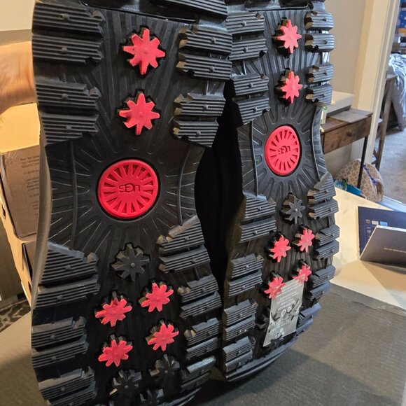 NEW MENS SIZE 11 BLACK UGG EMMETT 1115834 LEATHER WATERPROOF WINTER DUCK BOOTS - Picture 10 of 15